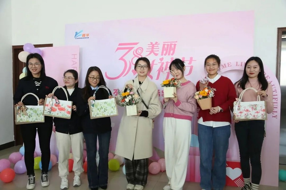巧手女神，美麗綻放—— 隆華科技集團(tuán)組織在洛各公司開(kāi)展“三八”婦女節(jié)活動(dòng)